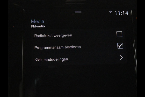 Volvo V60 2.0 T8 Recharge AWD Inscription | Panoramadak | Bowers & Wilkins | Head-Up | Massage | Ventilatie | Trekhaak | 360 Camera | Leder | Carplay | Achterbankverwarming | Navigatie | PHEV