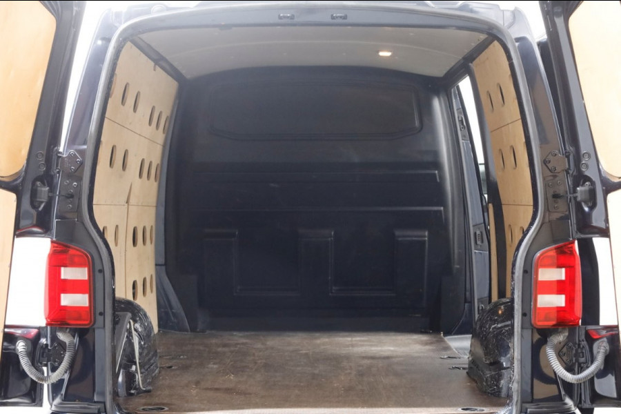 Volkswagen Transporter T6 2.0 TDI 150pk E6 Lang DSG-Automaat Highline LED/ACC/Navi 01-2018