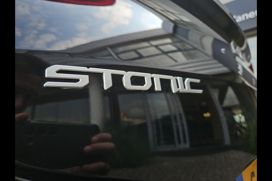 Kia Stonic 1.0 T-GDi MHEV GT-Line | LED | Automaat | Sportstuur | Stoel- en Stuurverwarming | Lane Assist |