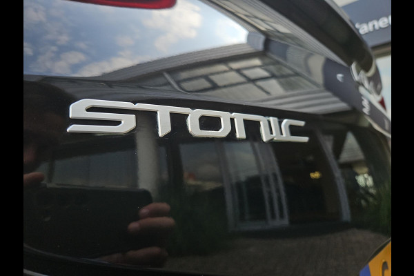 Kia Stonic 1.0 T-GDi MHEV GT-Line | LED | Automaat | Sportstuur | Stoel- en Stuurverwarming | Lane Assist |