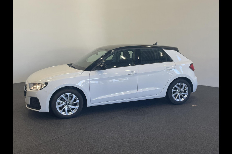 Audi A1 Sportback 30 TFSI 110pk Automaat Advanced Climate Control Navigatie Apple Carplay/Android Auto Voorstoelen verwarmd Cruise control Lichtmetalen velgen Two Tone