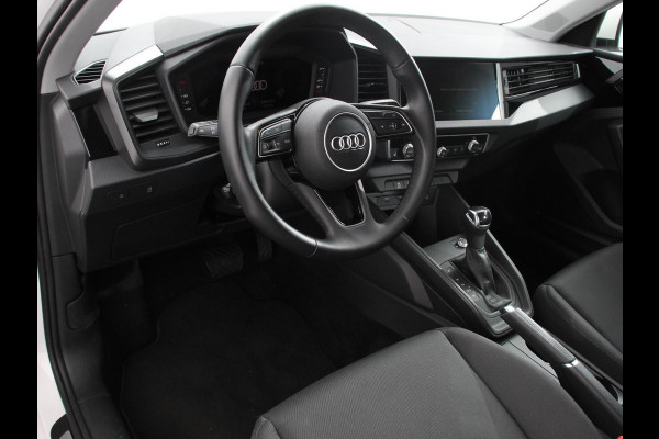 Audi A1 Sportback 30 TFSI 110pk Automaat Advanced Climate Control Navigatie Apple Carplay/Android Auto Voorstoelen verwarmd Cruise control Lichtmetalen velgen Two Tone