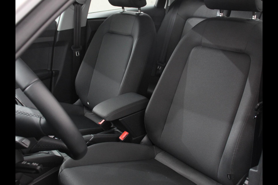 Audi A1 Sportback 30 TFSI 110pk Automaat Advanced Climate Control Navigatie Apple Carplay/Android Auto Voorstoelen verwarmd Cruise control Lichtmetalen velgen Two Tone