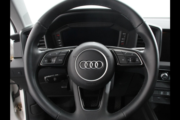 Audi A1 Sportback 30 TFSI 110pk Automaat Advanced Climate Control Navigatie Apple Carplay/Android Auto Voorstoelen verwarmd Cruise control Lichtmetalen velgen Two Tone