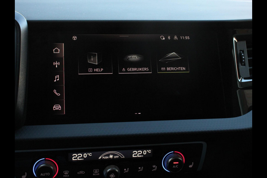 Audi A1 Sportback 30 TFSI 110pk Automaat Advanced Climate Control Navigatie Apple Carplay/Android Auto Voorstoelen verwarmd Cruise control Lichtmetalen velgen Two Tone