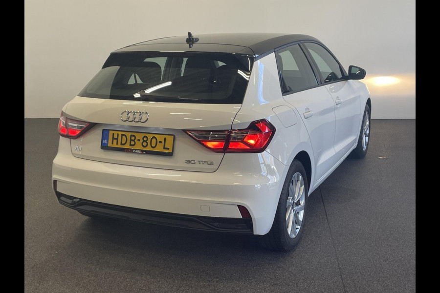Audi A1 Sportback 30 TFSI 110pk Automaat Advanced Climate Control Navigatie Apple Carplay/Android Auto Voorstoelen verwarmd Cruise control Lichtmetalen velgen Two Tone