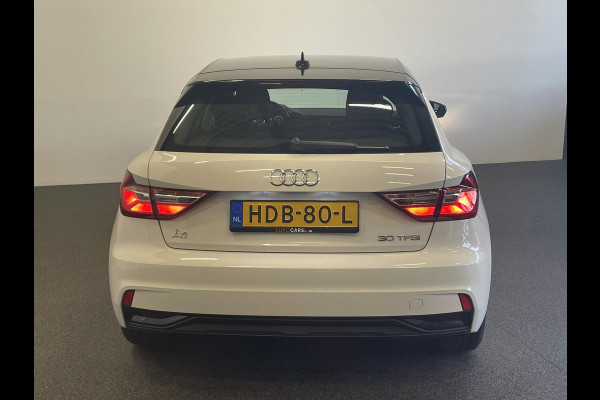 Audi A1 Sportback 30 TFSI 110pk Automaat Advanced Climate Control Navigatie Apple Carplay/Android Auto Voorstoelen verwarmd Cruise control Lichtmetalen velgen Two Tone