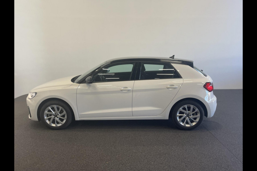 Audi A1 Sportback 30 TFSI 110pk Automaat Advanced Climate Control Navigatie Apple Carplay/Android Auto Voorstoelen verwarmd Cruise control Lichtmetalen velgen Two Tone