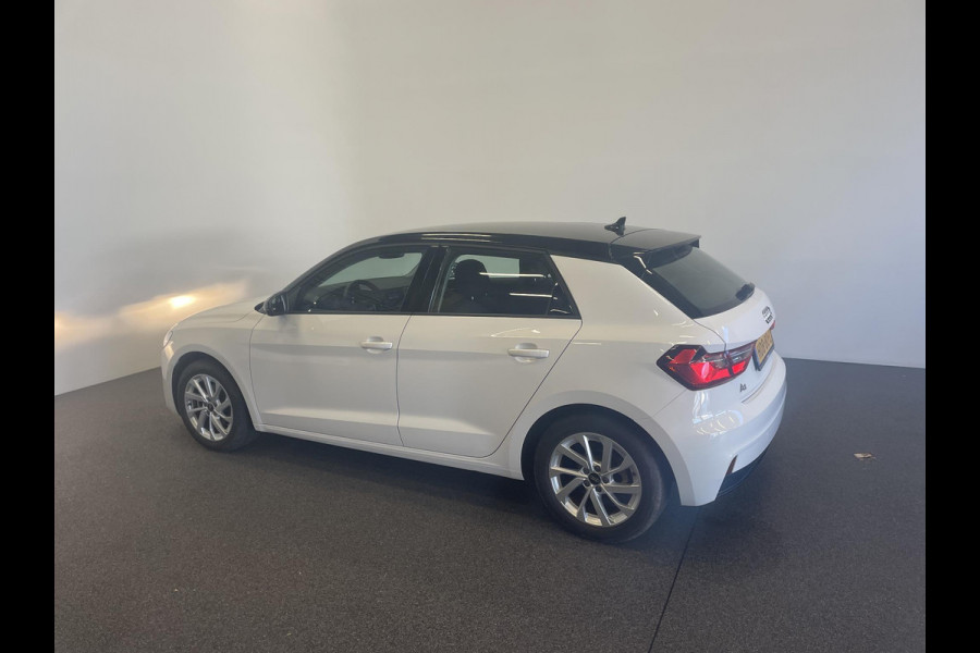 Audi A1 Sportback 30 TFSI 110pk Automaat Advanced Climate Control Navigatie Apple Carplay/Android Auto Voorstoelen verwarmd Cruise control Lichtmetalen velgen Two Tone