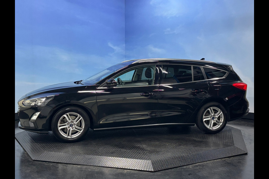 Ford FOCUS Wagon 1.0 EcoBoost Hybrid Trend Edition Business Airco | Cruise | Navi | Camera | Trekhaak
