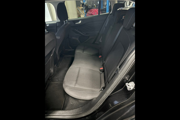 Ford FOCUS Wagon 1.0 EcoBoost Hybrid Trend Edition Business Airco | Cruise | Navi | Camera | Trekhaak