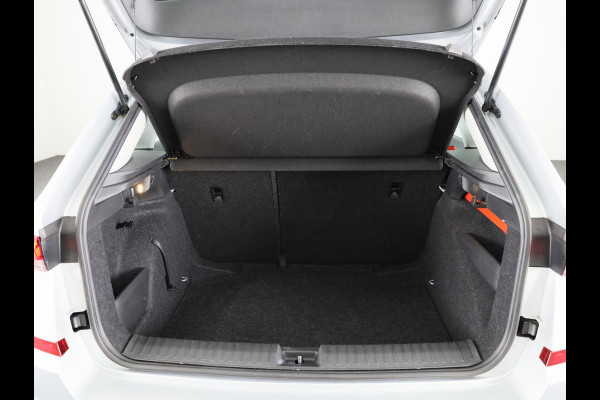 Škoda Kamiq 1.0 TSI Ambition 110pk Automaat | Navigatie via App | Parkeersensoren | Cruise controle