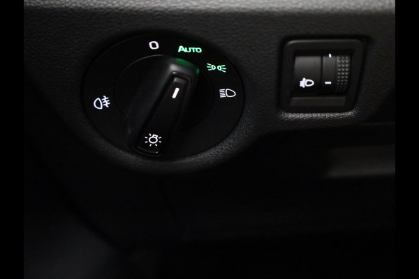 Škoda Kamiq 1.0 TSI Ambition 110pk Automaat | Navigatie via App | Parkeersensoren | Cruise controle