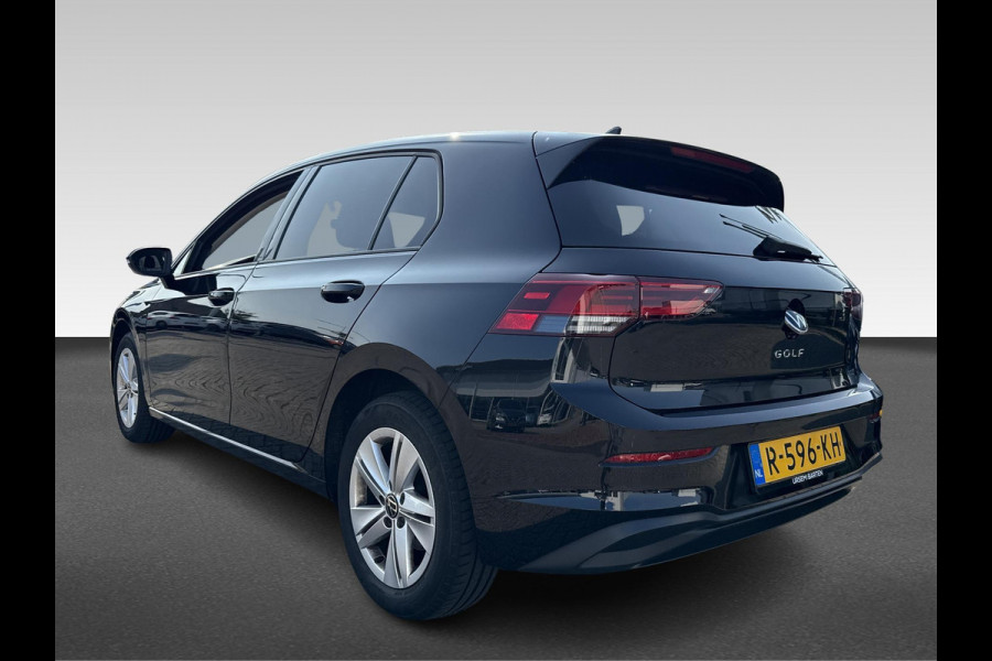 Volkswagen Golf 1.0 TSI Life  | navigatie | ACC | LED | Apple Carplay/Android Auto