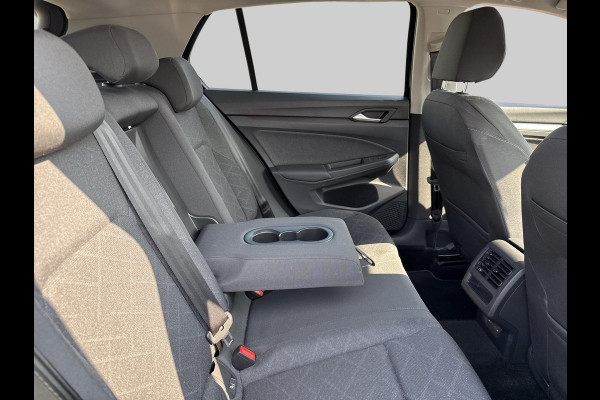 Volkswagen Golf 1.0 TSI Life  | navigatie | ACC | LED | Apple Carplay/Android Auto