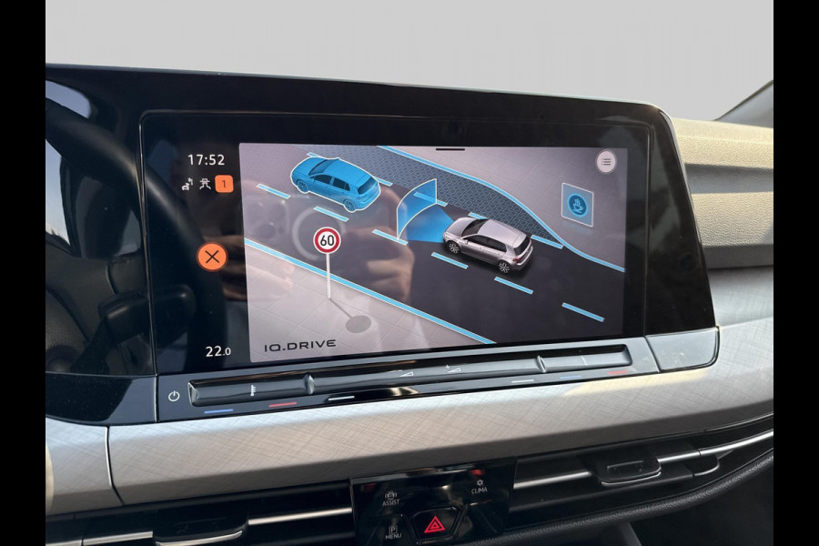 Volkswagen Golf 1.0 TSI Life  | navigatie | ACC | LED | Apple Carplay/Android Auto
