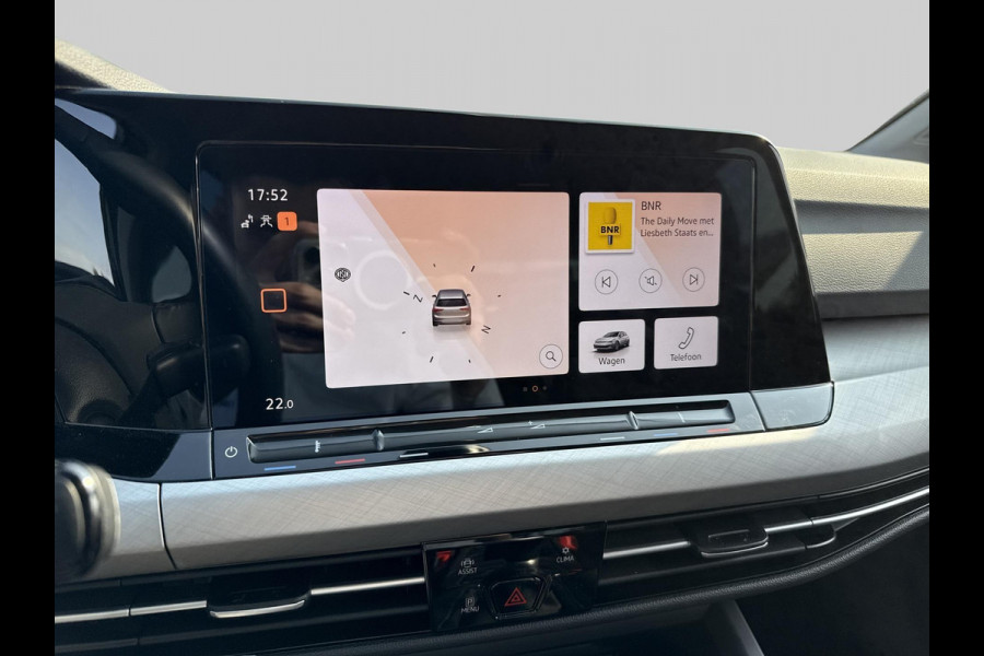 Volkswagen Golf 1.0 TSI Life  | navigatie | ACC | LED | Apple Carplay/Android Auto