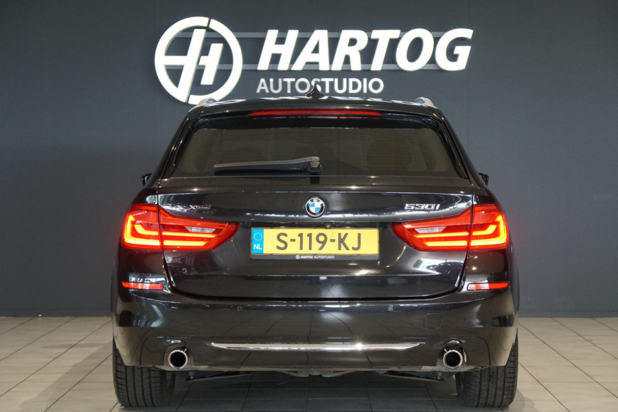 BMW 5 Serie Touring 530i xDrive Executive + PANO / ADAPTIEVE DEMPING / CAMERA / DODEHOEKDETECTIE / DEALER ONDERHOUDEN