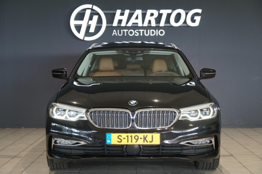 BMW 5 Serie Touring 530i xDrive Executive + PANO / ADAPTIEVE DEMPING / CAMERA / DODEHOEKDETECTIE / DEALER ONDERHOUDEN