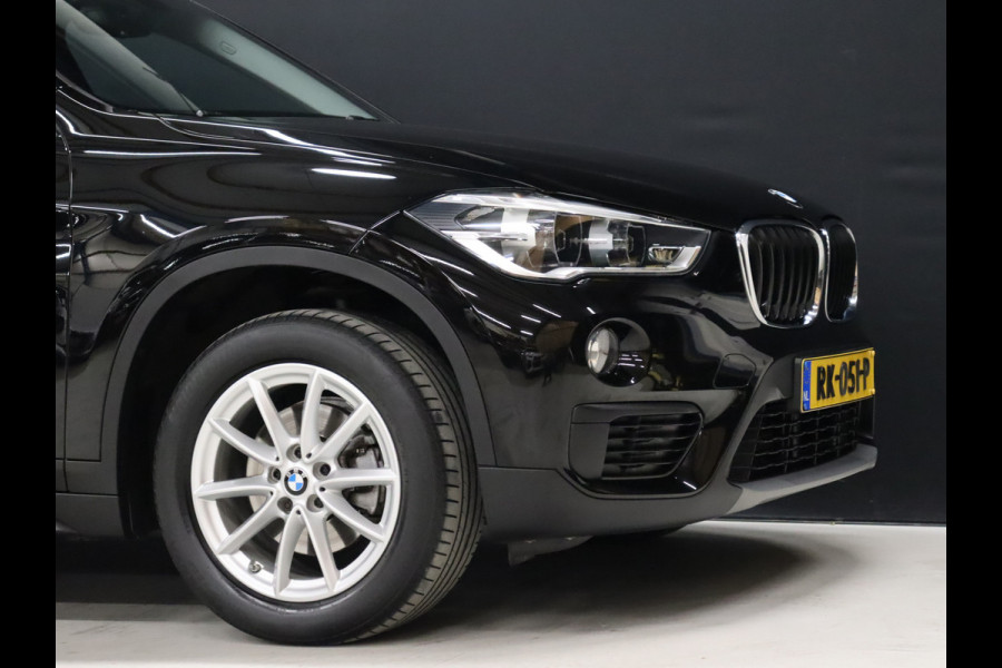 BMW X1 sDrive18i High Executive [NAVIGATIE, MEMORY SEATS, PDC ACHTER, LED, BLUETOOTH, CRUISE CONTROL, CLIMATE CONTROL, NIEUWSTAAT]