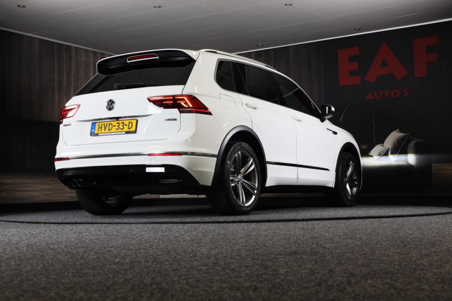 Volkswagen Tiguan 1.4 TSI 4Motion R Line / AUT / Memory / Elek Stoelen / Navi / F1 / Camera / Head Up / Leder / Led / Pano / 19 In