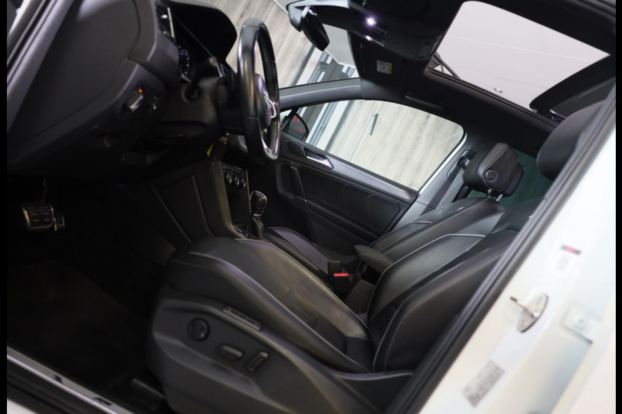 Volkswagen Tiguan 1.4 TSI 4Motion R Line / AUT / Memory / Elek Stoelen / Navi / F1 / Camera / Head Up / Leder / Led / Pano / 19 In