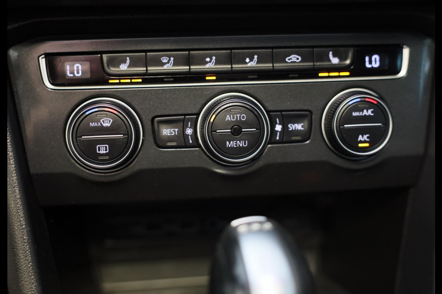 Volkswagen Tiguan 1.4 TSI 4Motion R Line / AUT / Memory / Elek Stoelen / Navi / F1 / Camera / Head Up / Leder / Led / Pano / 19 In