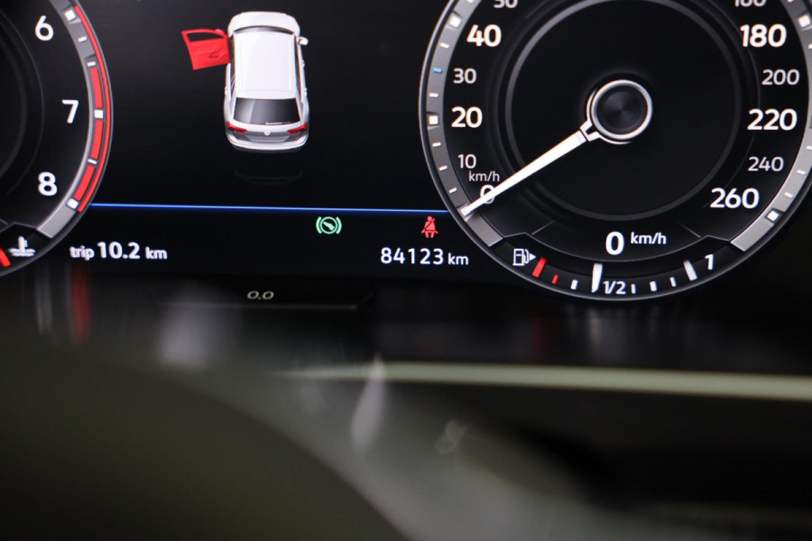 Volkswagen Tiguan 1.4 TSI 4Motion R Line / AUT / Memory / Elek Stoelen / Navi / F1 / Camera / Head Up / Leder / Led / Pano / 19 In