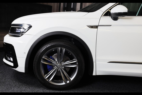Volkswagen Tiguan 1.4 TSI 4Motion R Line / AUT / Memory / Elek Stoelen / Navi / F1 / Camera / Head Up / Leder / Led / Pano / 19 In