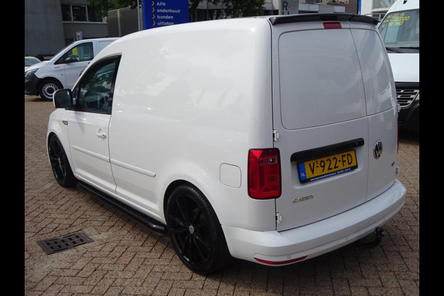 Volkswagen Caddy 2.0 TDI L1H1 BMT EU6 180 PK AIRCO LEDER LMV SIDEBARS NAVIGATIE