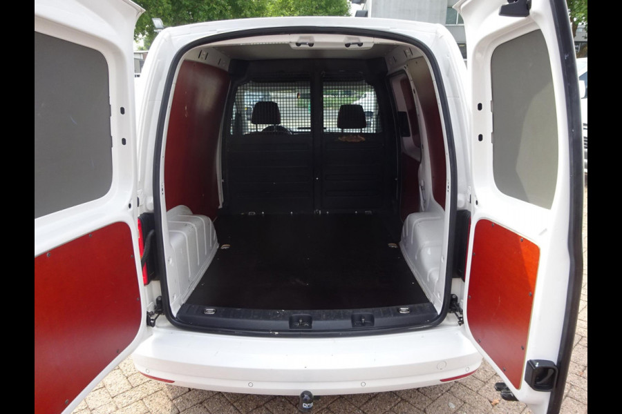 Volkswagen Caddy 2.0 TDI L1H1 BMT EU6 180 PK AIRCO LEDER LMV SIDEBARS NAVIGATIE