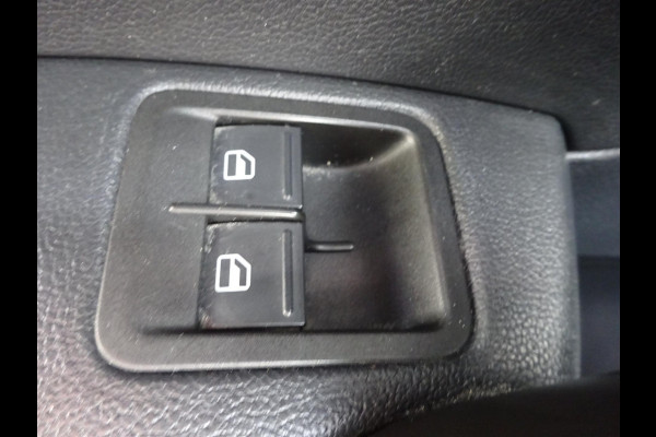 Volkswagen Caddy 2.0 TDI L1H1 BMT EU6 180 PK AIRCO LEDER LMV SIDEBARS NAVIGATIE