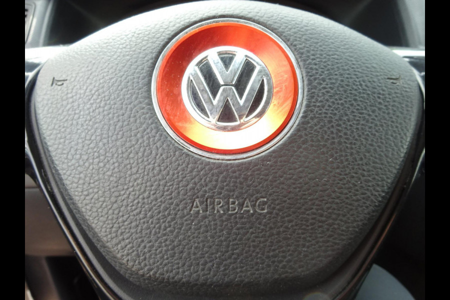 Volkswagen Caddy 2.0 TDI L1H1 BMT EU6 180 PK AIRCO LEDER LMV SIDEBARS NAVIGATIE