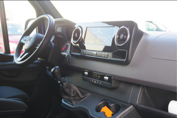 Mercedes-Benz Sprinter 316 2.2 CDI L2H1 TREKHAAK, MBUX 10,25'', CRUISE, STOELVERWARMING, CLIMA, NAVI, COMFORT STOEL