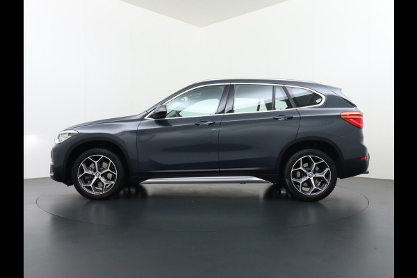 BMW X1 sDrive20i TREKHAAK | ELEK. KOFFER | LEDER | RIJKLAAR INCL. 12 MND. BOVAGGARANTIE