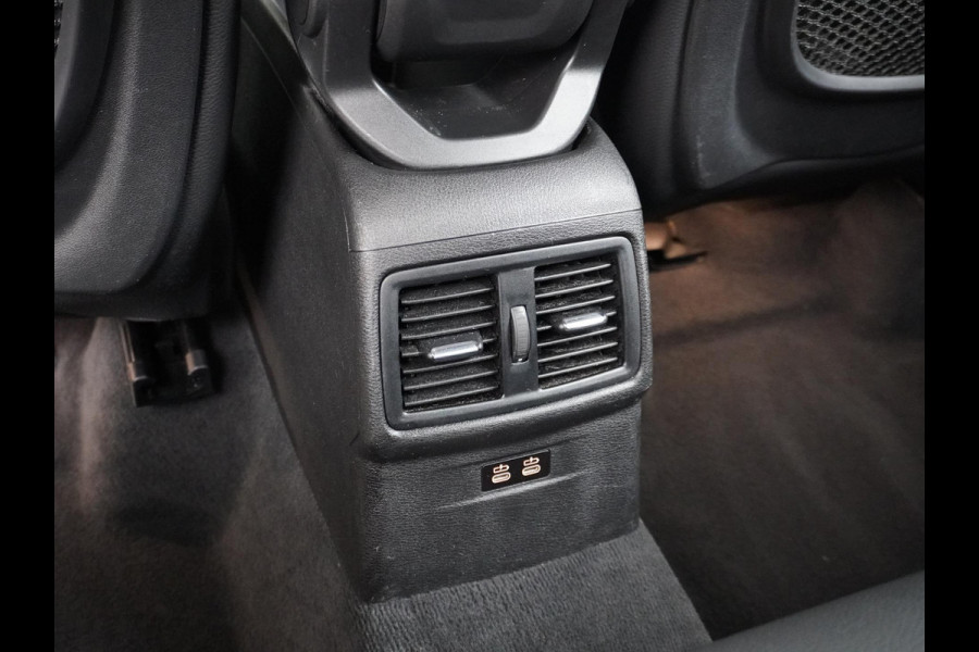 BMW X1 sDrive20i TREKHAAK | ELEK. KOFFER | LEDER | RIJKLAAR INCL. 12 MND. BOVAGGARANTIE