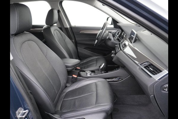 BMW X1 sDrive20i TREKHAAK | ELEK. KOFFER | LEDER | RIJKLAAR INCL. 12 MND. BOVAGGARANTIE