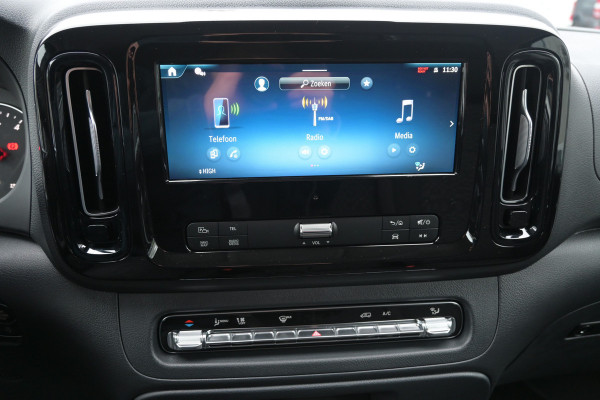 Mercedes-Benz Vito 116 CDI L2 Pro 2500 kg trekhaak, Smartphone integratie pakket, Achterdeuren