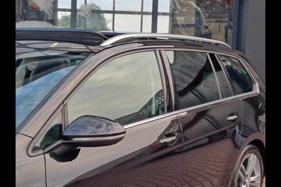 Volkswagen GOLF Variant 1.4 TSI Highline R-line | LED | Pano | Trekhaak | ACC | Navi | App-connect | Virtual |