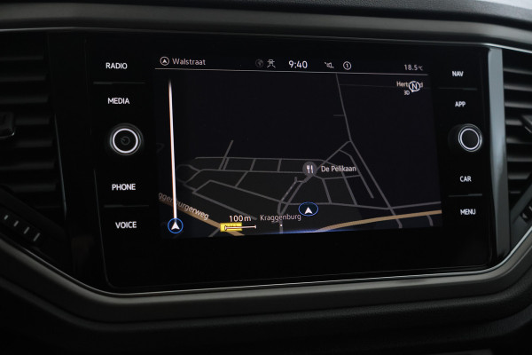 Volkswagen T-Roc 1.0 TSI Style Business extreem weinig kms!