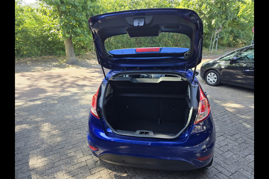 Ford Fiesta 1.0 Style Ultimate | 2E EIGENAAR| 12MND GARANTIE | NAVI | CRUISE | LMV |PDC |AIRCO |