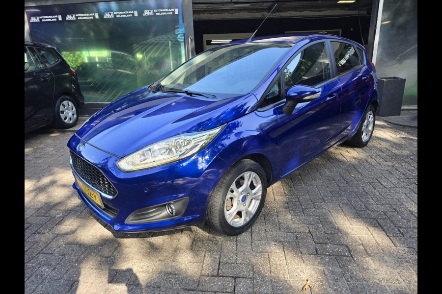 Ford Fiesta 1.0 Style Ultimate | 2E EIGENAAR| 12MND GARANTIE | NAVI | CRUISE | LMV |PDC |AIRCO |