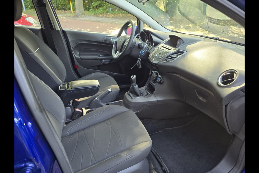 Ford Fiesta 1.0 Style Ultimate | 2E EIGENAAR| 12MND GARANTIE | NAVI | CRUISE | LMV |PDC |AIRCO |