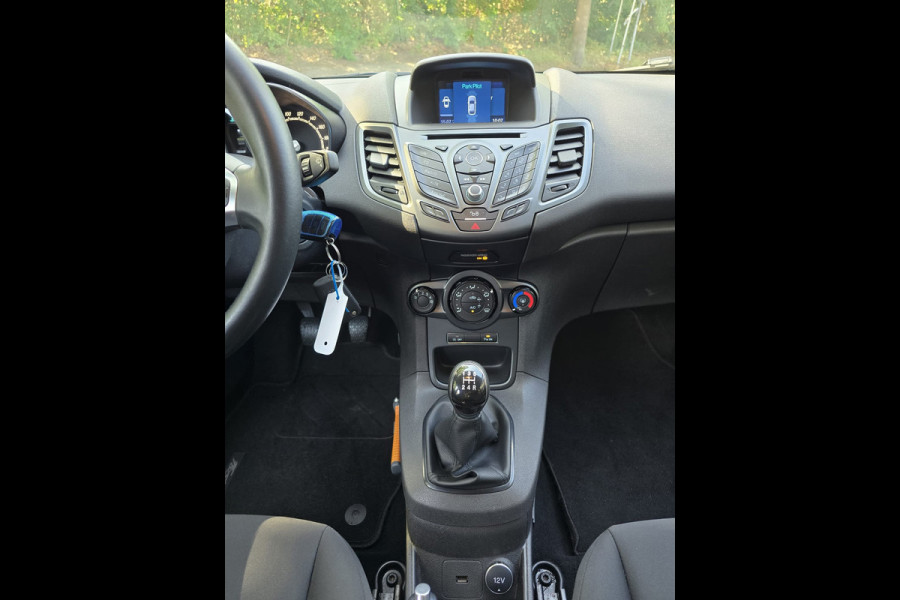 Ford Fiesta 1.0 Style Ultimate | 2E EIGENAAR| 12MND GARANTIE | NAVI | CRUISE | LMV |PDC |AIRCO |