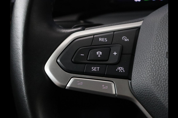 Volkswagen Golf 1.4 eHybrid Style | Stoel & stuurverwarming | Carplay | Sfeerverlichting | Massage | Memory | Parkeerhulp | Navigatie | Full LED | Adaptive cruise