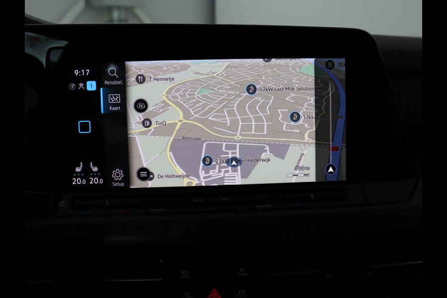 Volkswagen Golf 1.4 eHybrid Style | Stoel & stuurverwarming | Carplay | Sfeerverlichting | Massage | Memory | Parkeerhulp | Navigatie | Full LED | Adaptive cruise