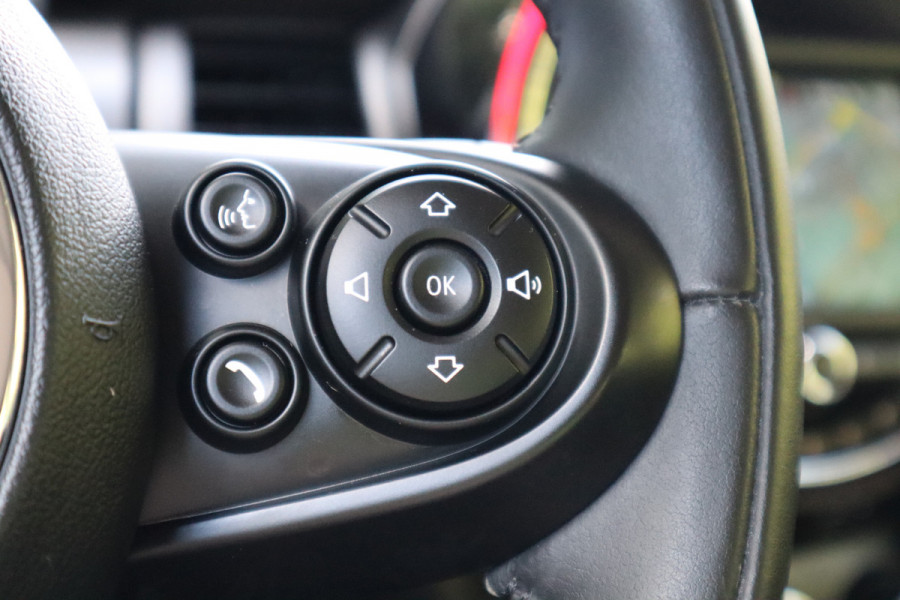 MINI Mini 1.5 Cooper Salt | Navi | Cruise control |