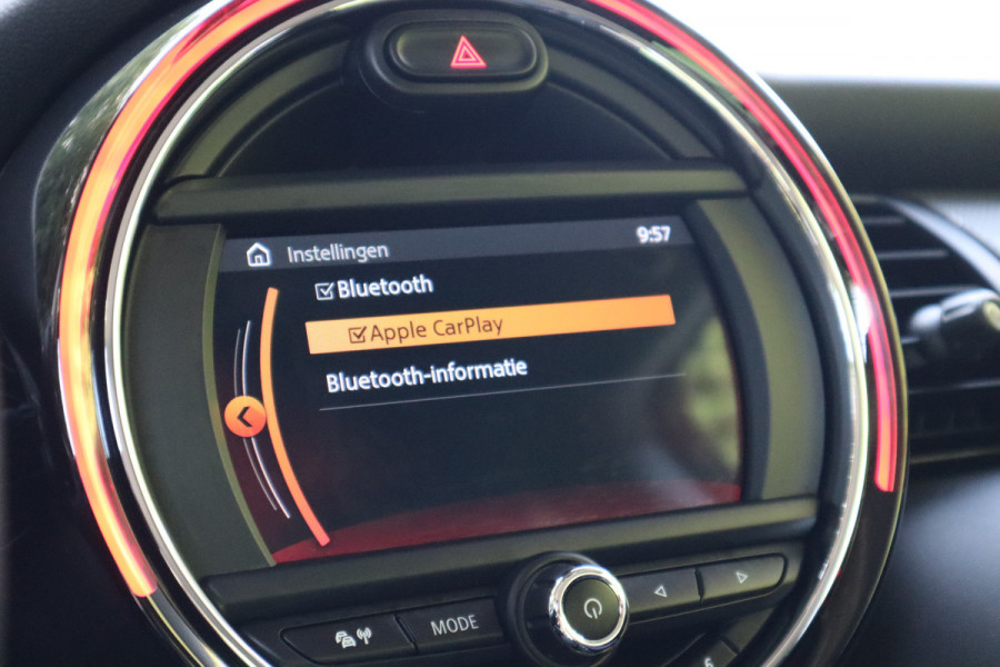 MINI Mini 1.5 Cooper Salt | Navi | Cruise control |