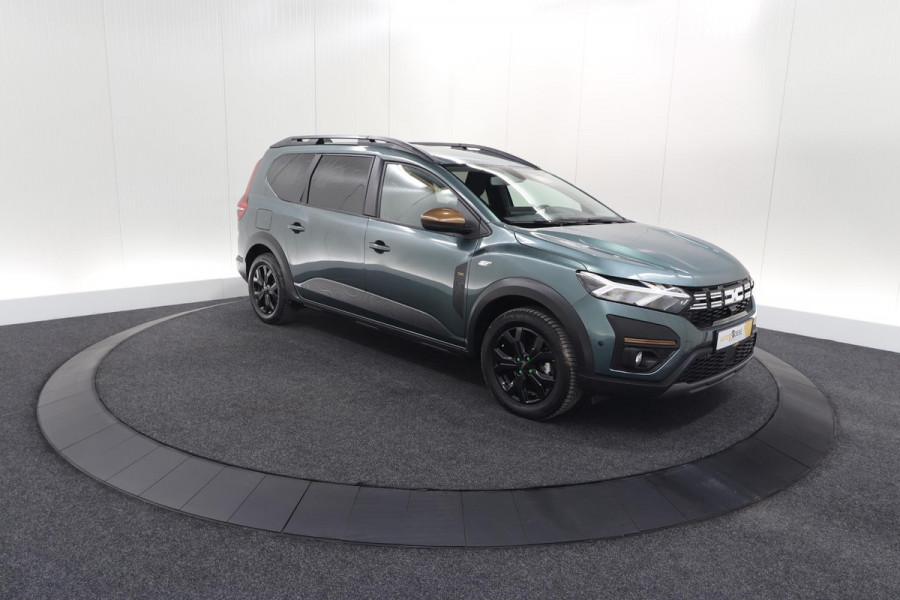 Dacia Jogger 1.6 Hybrid 140 Extreme | 5 Zitplaatsen | Trekhaak | Camera | Dodehoekdetectie