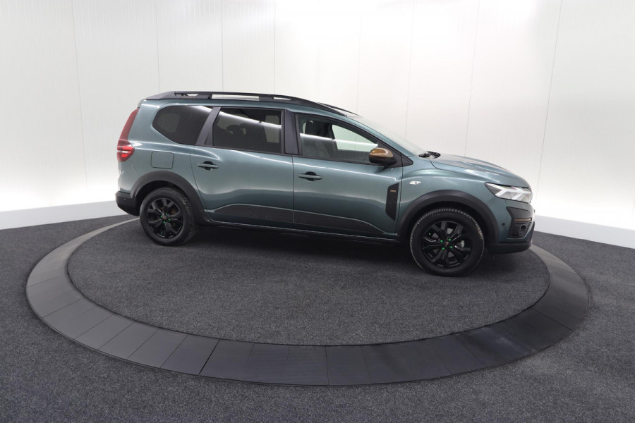 Dacia Jogger 1.6 Hybrid 140 Extreme | 5 Zitplaatsen | Trekhaak | Camera | Dodehoekdetectie